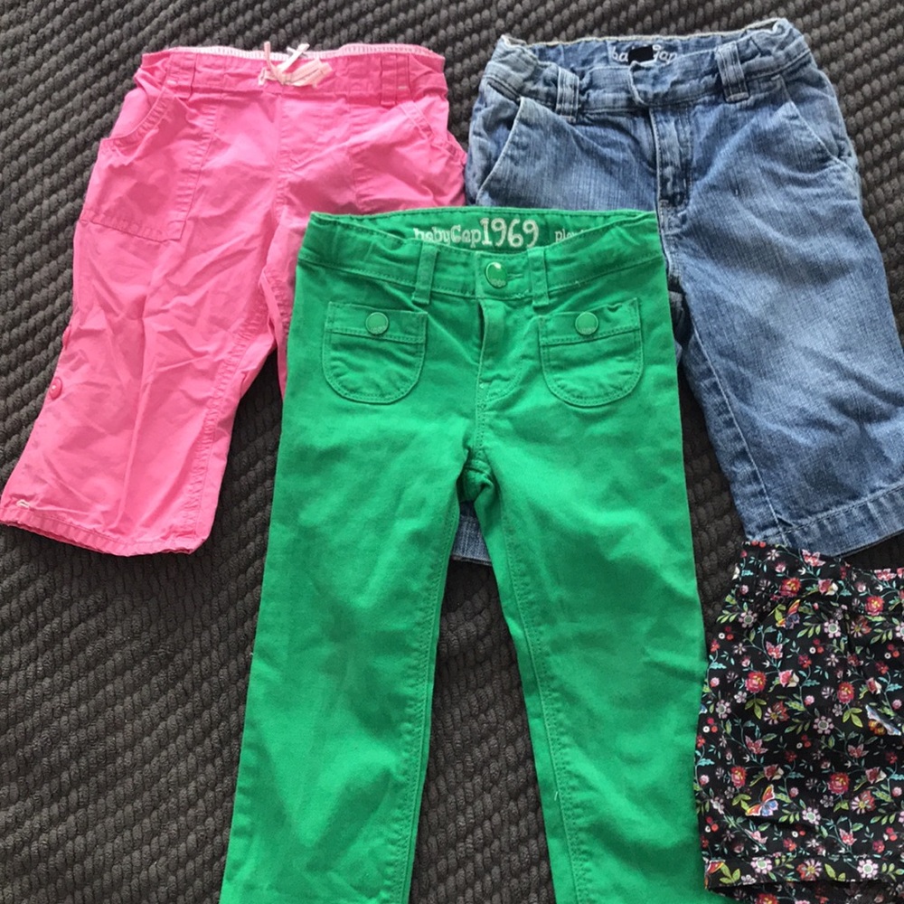 Baby Gap lot for baby girls - Picture 2 of 4